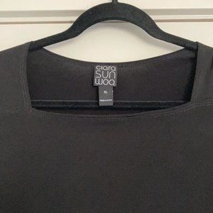 Square Neck 3/4 Sleeve Top